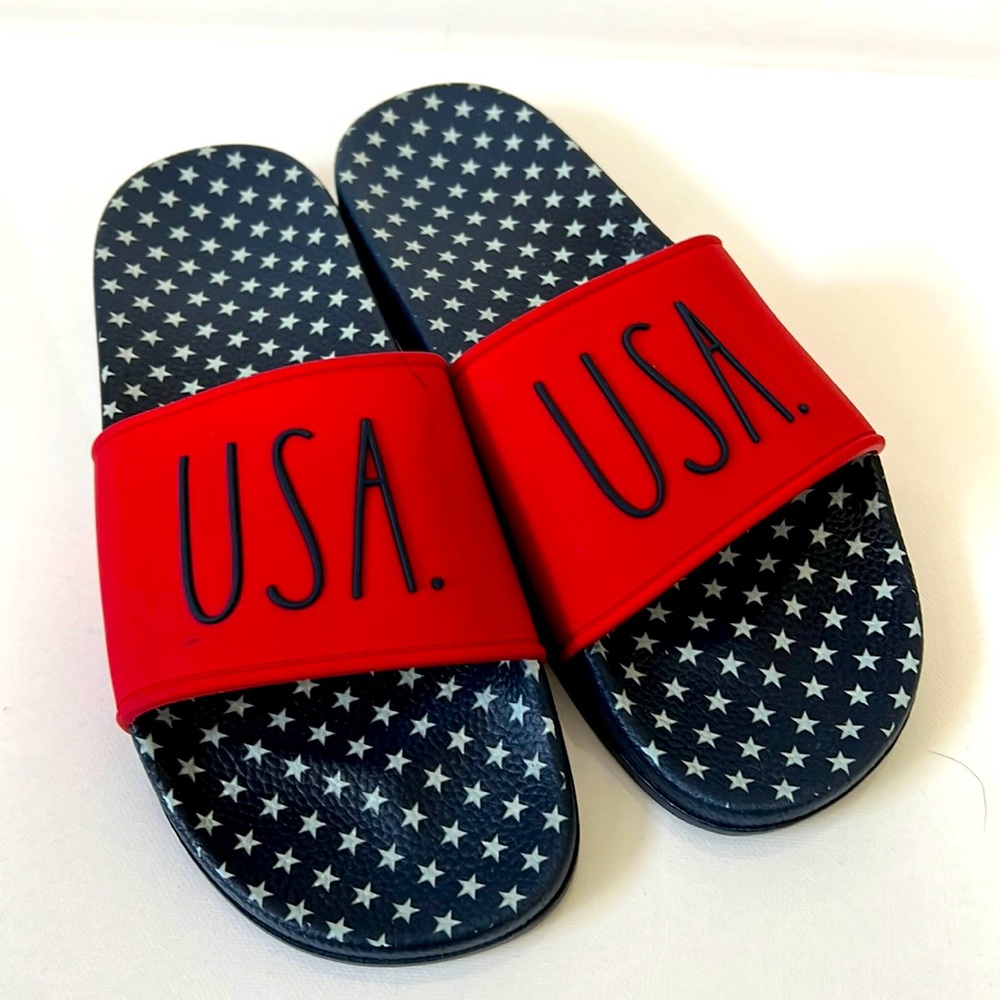 💥3/10 Sale - Rae Dunn red white and blue slides